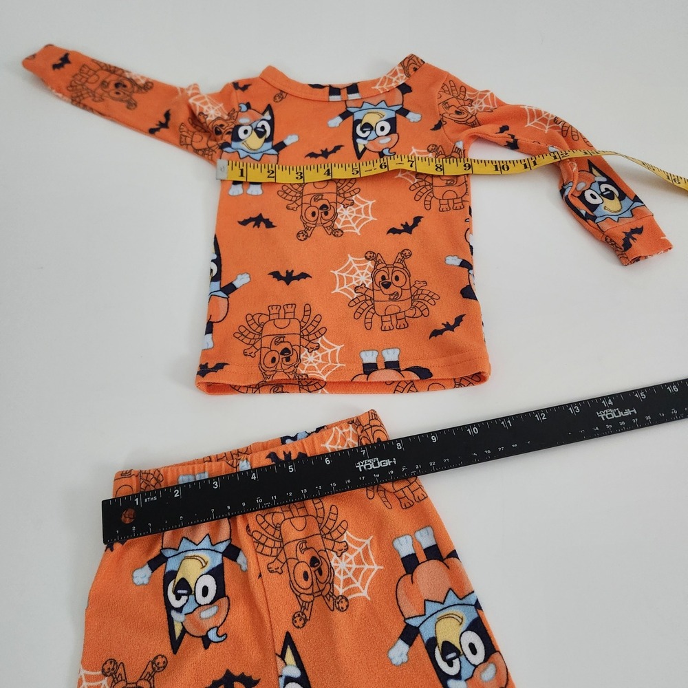 Bluey Halloween Pajamas 2T Orange Spider Bingo Long Sleeve Set - Picture 5 of 7